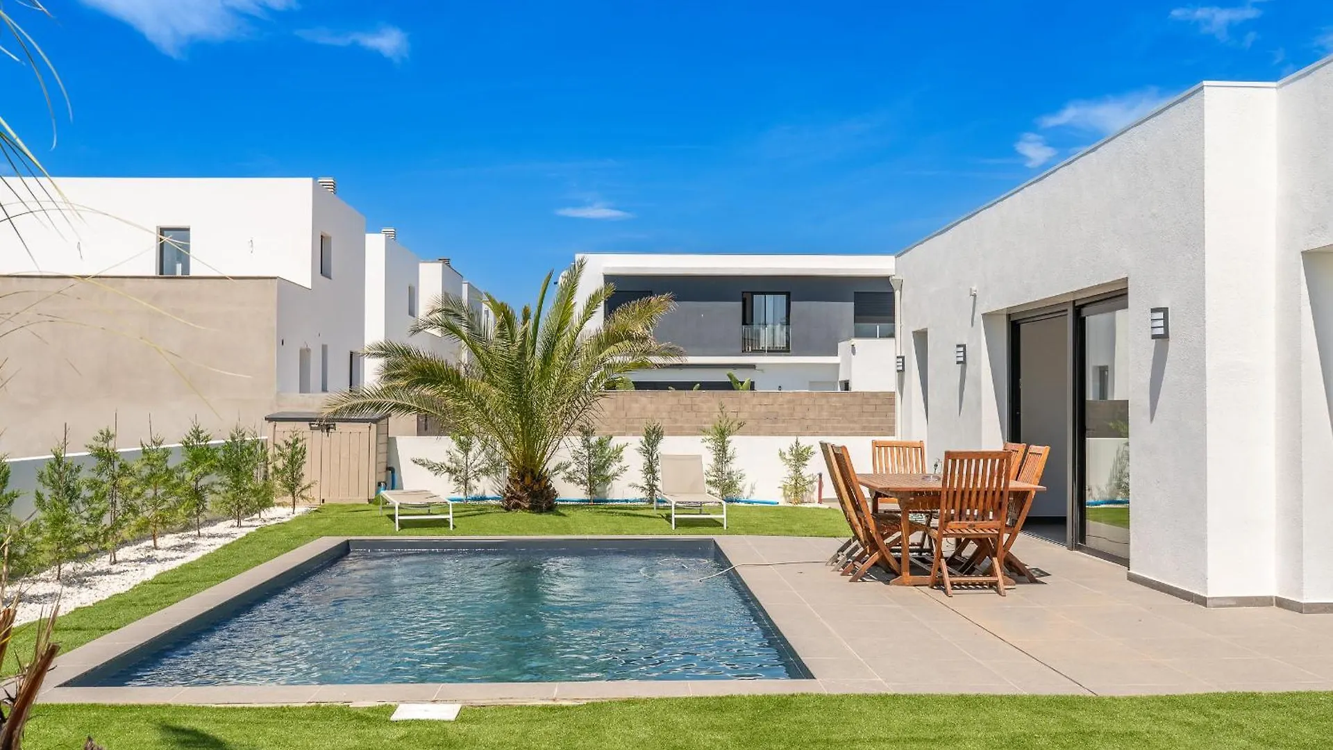 Welcs Villa 167 Emp Con Piscina Privada Empuriabrava 0*,