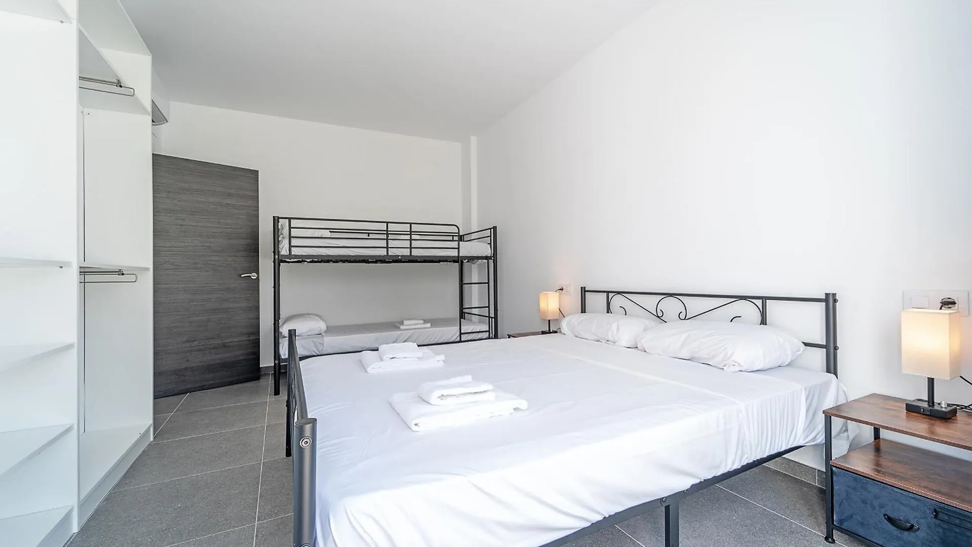 Welcs Villa 167 Emp Con Piscina Privada Empuriabrava Spain
