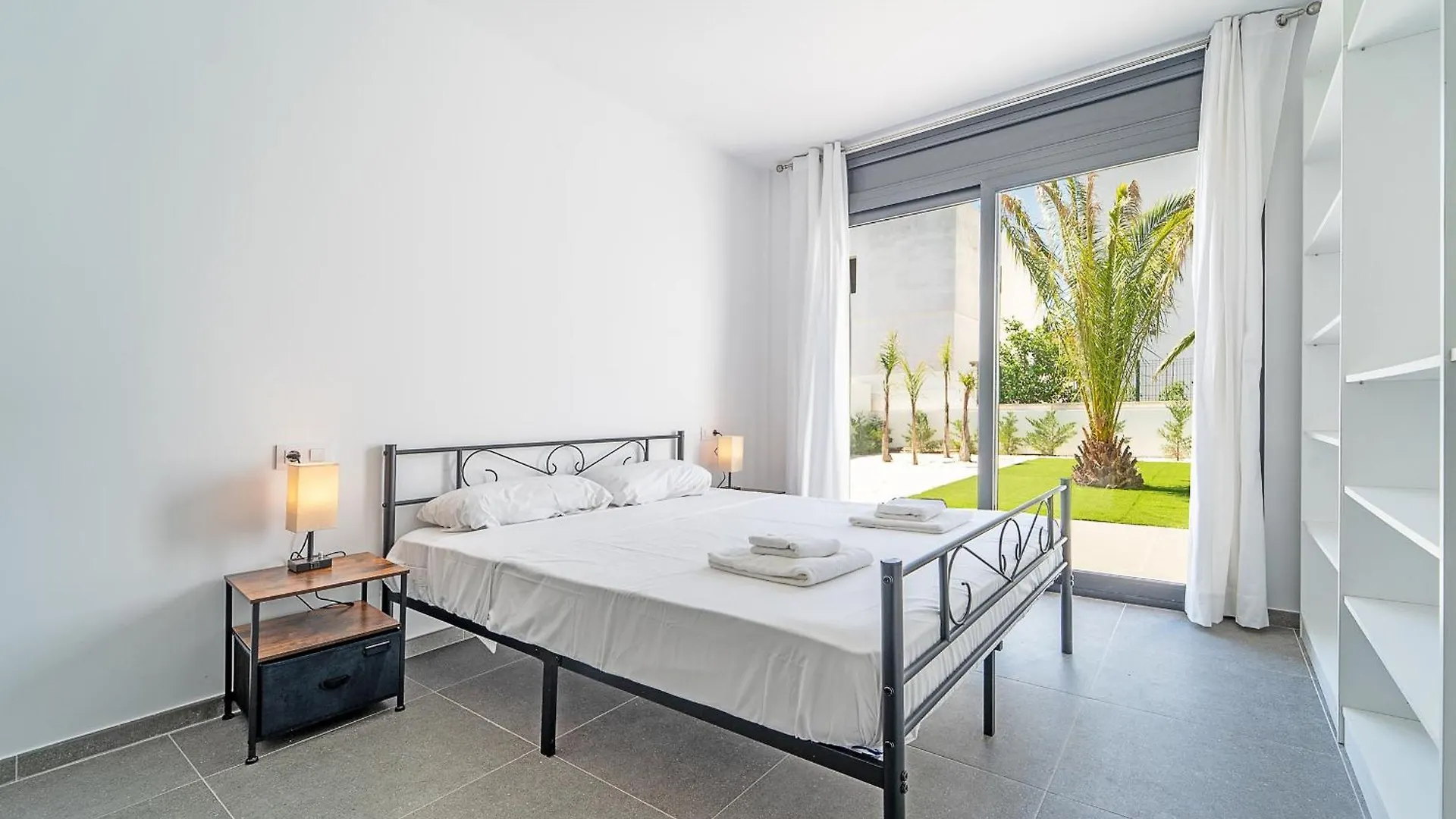 Welcs Villa 167 Emp Con Piscina Privada Empuriabrava 0*,  Spain